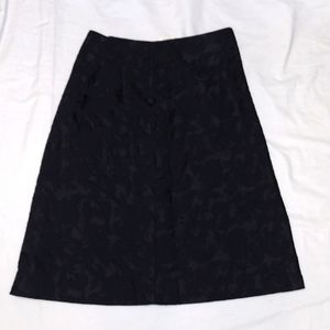 NWT Old Navy Low Waist Black Skirt size 1 Floral Pattern